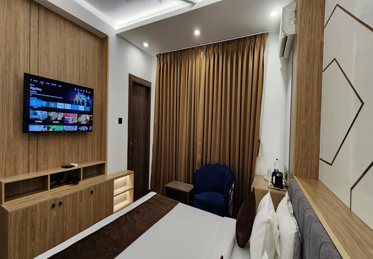 Hotel Arcadia Коттаям Екстер'єр фото