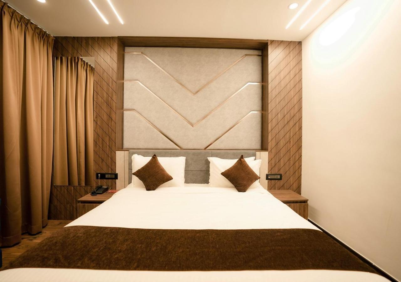 Hotel Arcadia Коттаям Екстер'єр фото